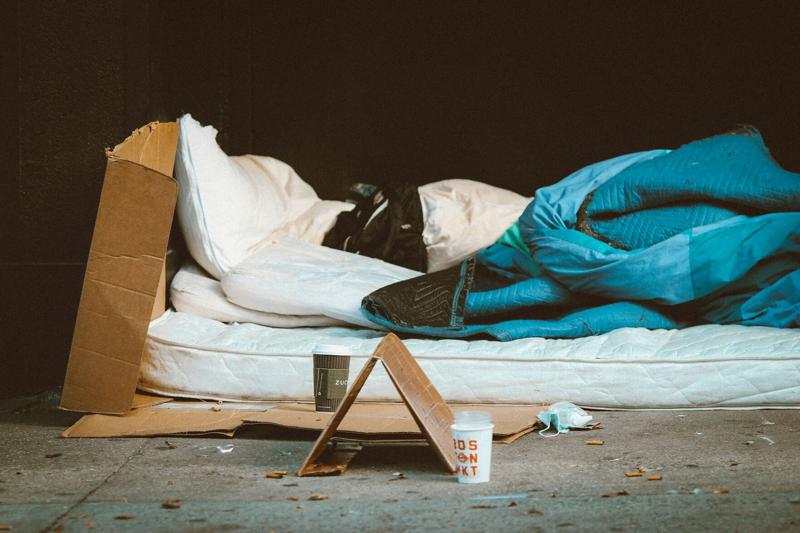 Number of Arizonans facing homelessness increases: report