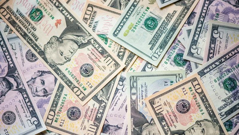 Everyday Economics: With rate cut, consumer confidence should improve