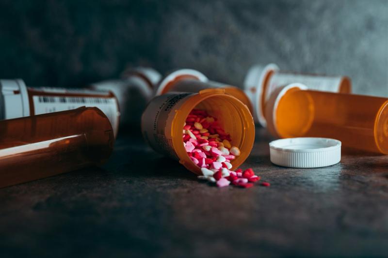 Opioid distributors targeting Houston charged in sweeping pill mill bust