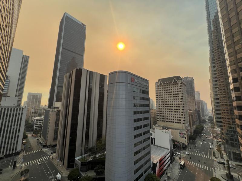Entry-level California home costs up 88% from 2020, fires to spike prices further
