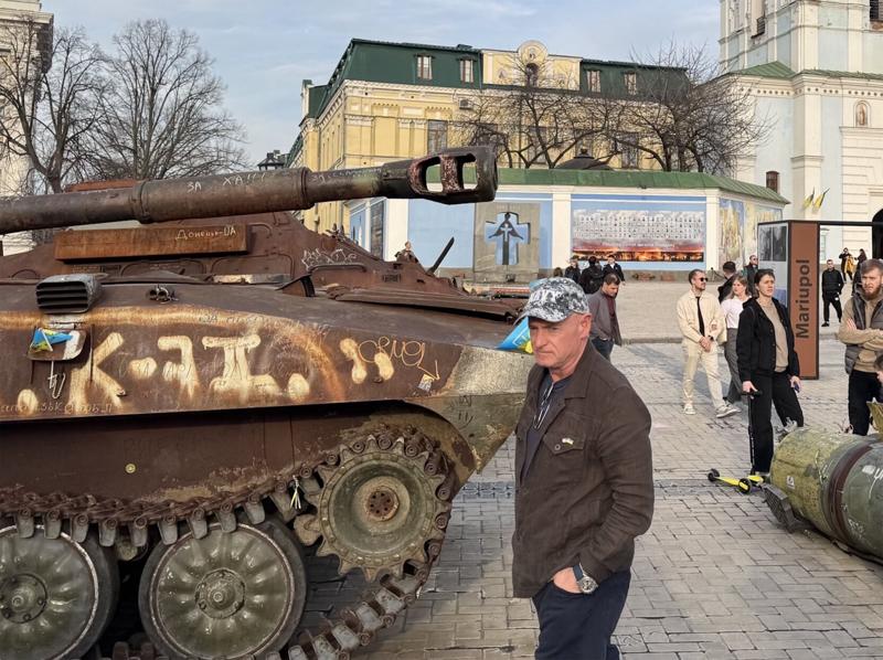 Kelly visits Ukraine after tense meeting at White House