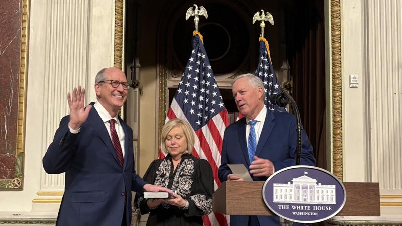 Bishop takes ceremonial oath from Meadows