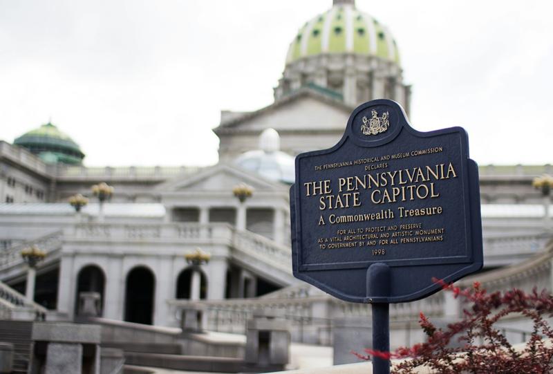 Weekend reveals high contrast in Pennsylvania politics