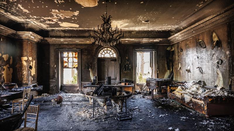 Terror suspect in custody after setting governors mansion on fire