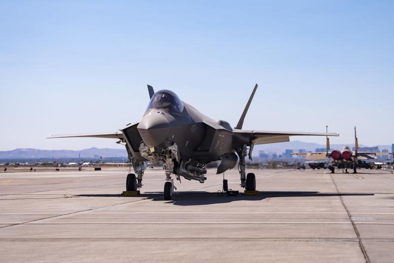 DOE says next-generation nuclear gravity bomb ready ahead of schedule