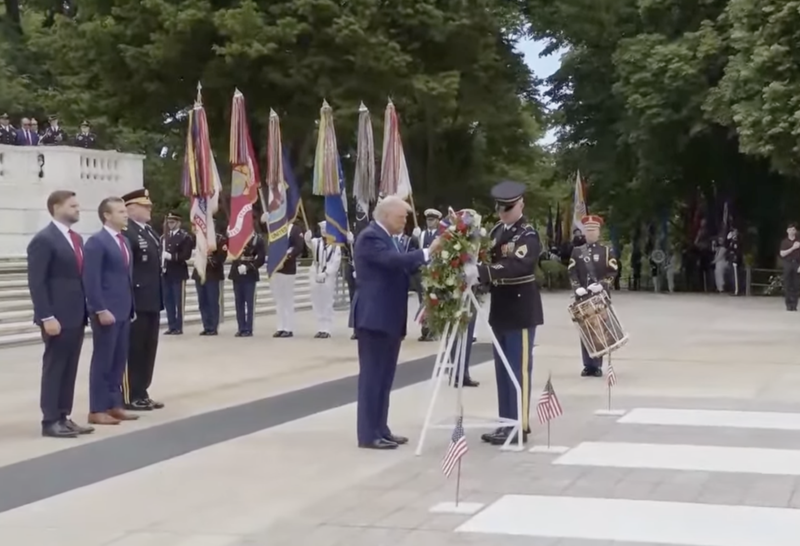 WATCH LIVE: Trump honors fallen soldiers during Memorial Day ceremony