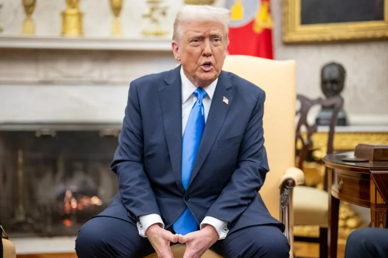 Trump urges House to pass crypto bill lightning fast