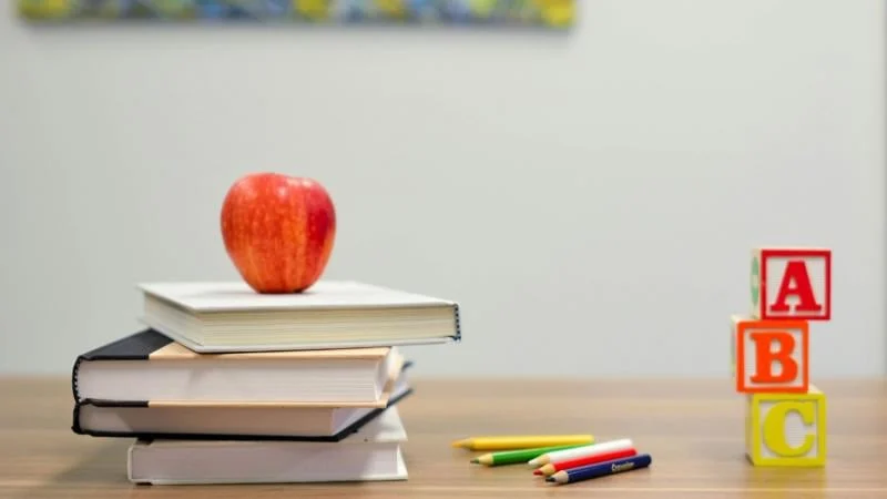 Arizona State Board of Education OKs scholarship handbook