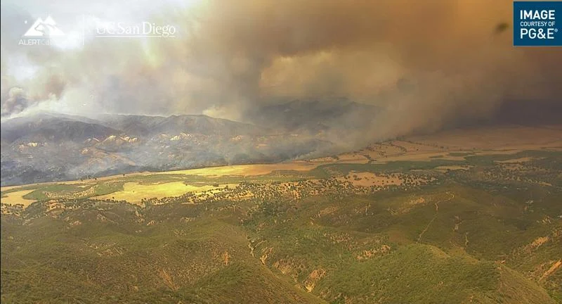 Madre Fire burns more than 3,000 acres in two hours