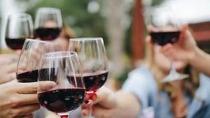 Alcohol limits at odds in upcoming dietary guidelines