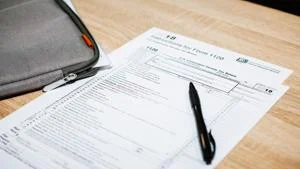 Bill would require IRS to notify taxpayer if requesting private financial info