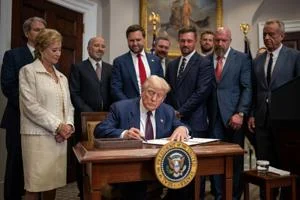 Trump’s signs order to bring back Presidential Fitness Test