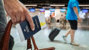 Routh had notes on flights to Mexico, Colombia
